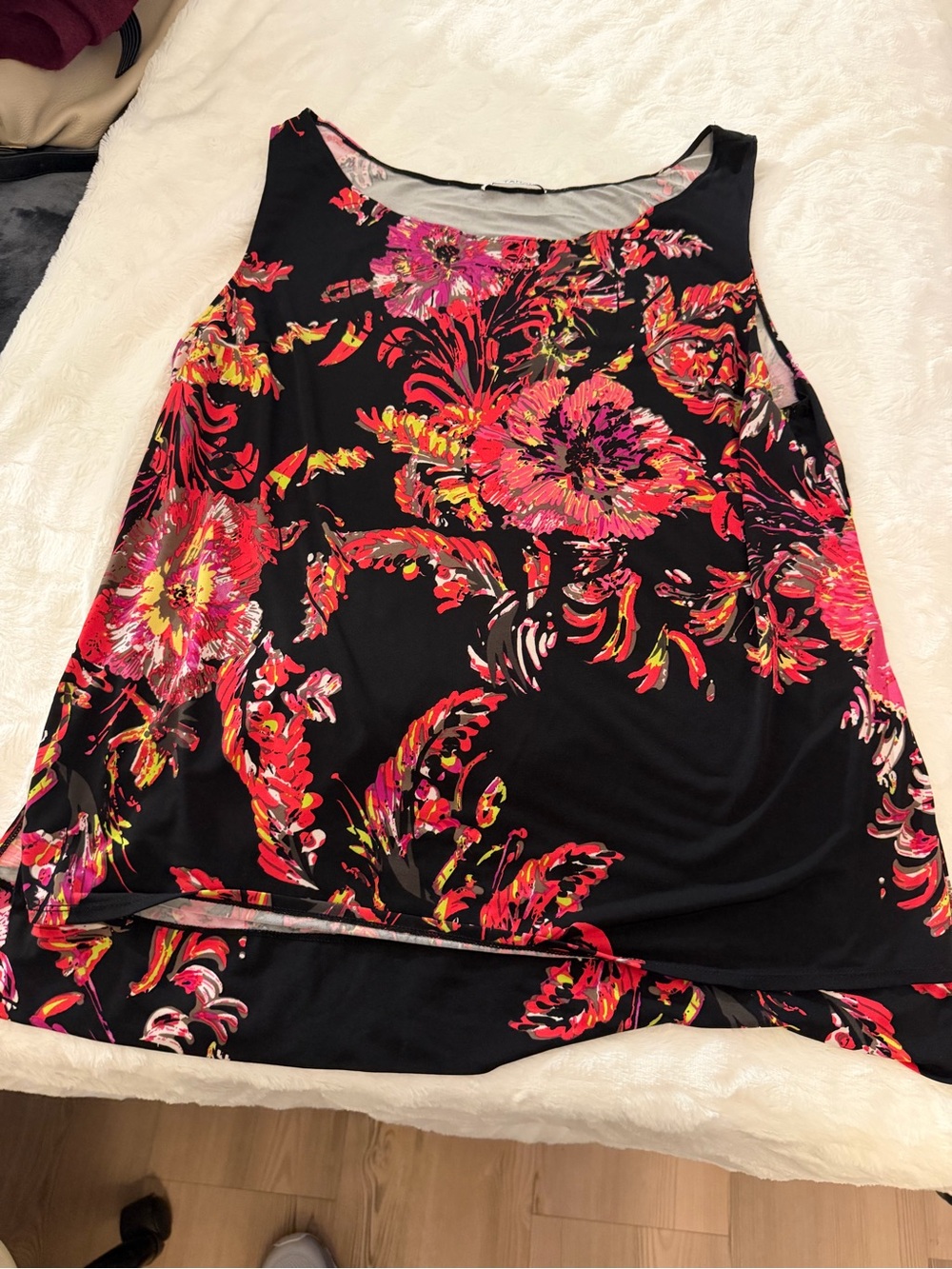 Tahari Black Floral Sleeveless Top with Pink & Red Blooms XL